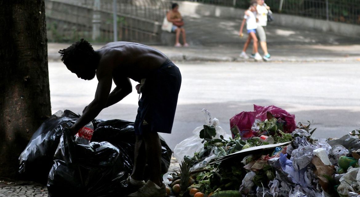 Pandemia acentuou desigualdade brasileira, aponta estudo da FGV