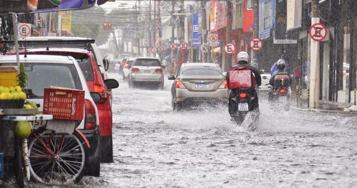 Cimehgo aponta risco potencial de tempestade em 29 municípios de Goiás, neste sábado