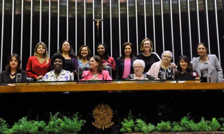 Brasil está entre piores em representação feminina no Legislativo