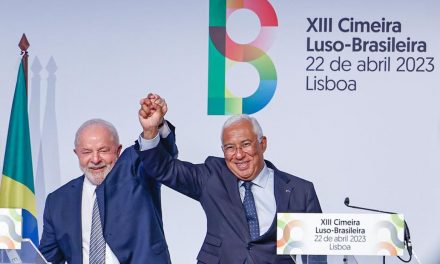 Lula anuncia abertura de escritório da Apex em Lisboa 