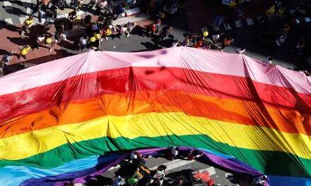 Corte do carnaval carioca terá musos LGBTQIA+ pela primeira vez