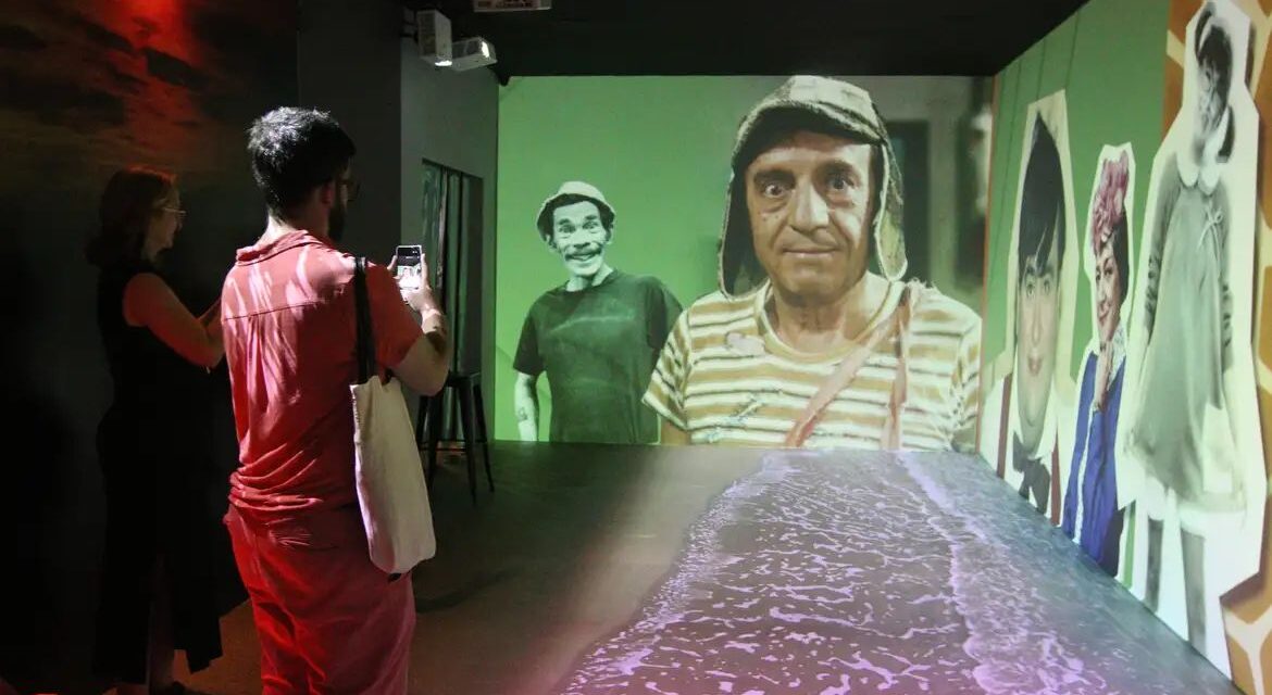 “Isso, isso, isso”: São Paulo recebe exposição sobre seriado Chaves
