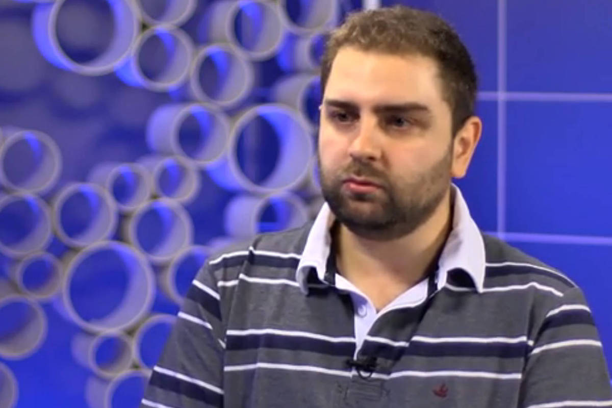 Justiça determina que filho de Lula deixe apartamento onde mora