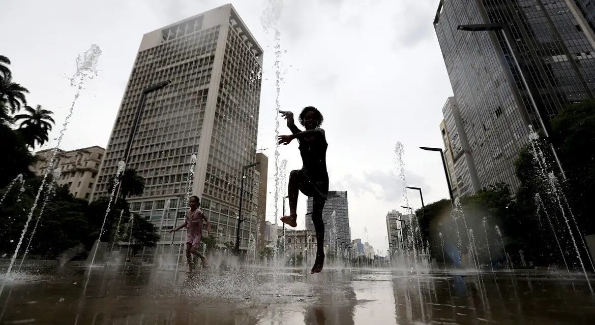 Entenda estudo da Nasa sobre ‘Brasil inabitável’ em 50 anos