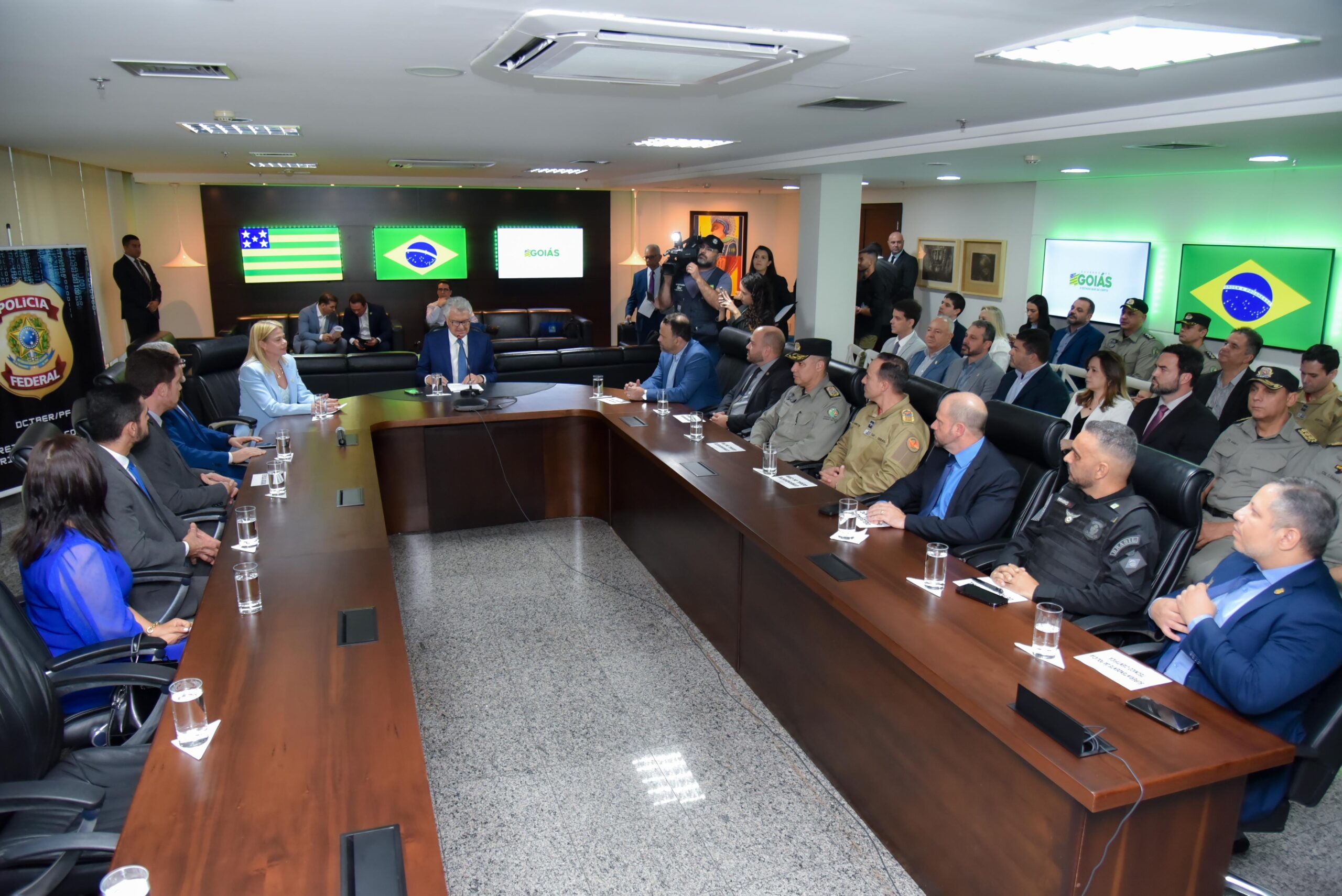 Goiás é primeiro estado a ter acesso a sistemas da Polícia Federal Goiás é primeiro estado a ter acesso a sistemas da Polícia Federal