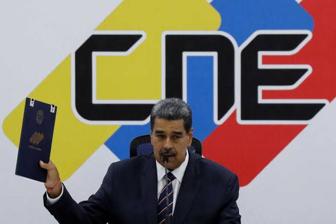 Conselho Nacional Eleitoral proclama Maduro vencedor da eleição na Venezuela