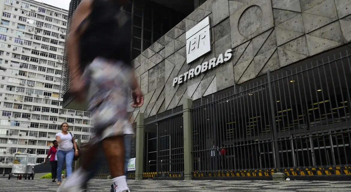 Petrobras tem novo recorde no processamento de petróleo do pré-sal