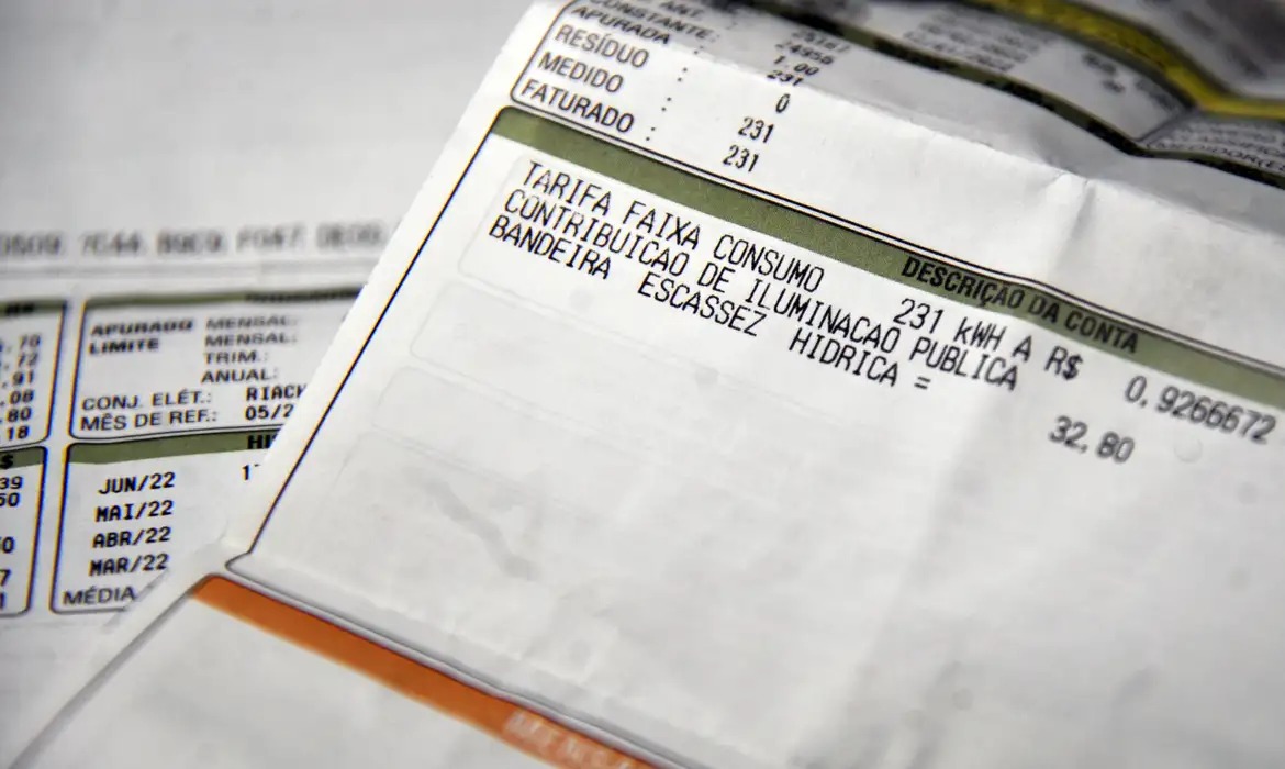 Conta de energia elétrica fica mais cara a partir de hoje Conta de energia elétrica fica mais cara a partir de hoje