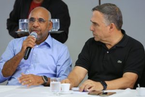 Rogério Cruz diz que salário dos servidores de Goiânia não vai atrasar