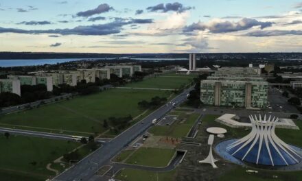 CNC pede reforma administrativa para barrar avanço da dívida pública