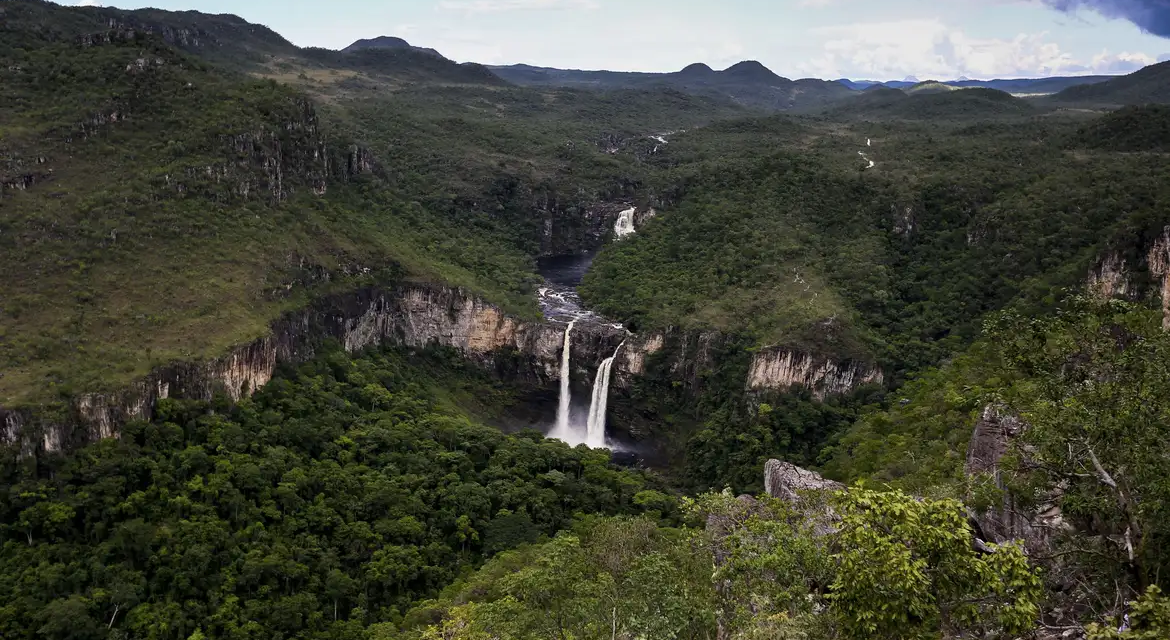 Parque da Chapada dos Veadeiros é fechado por conta de incêndio