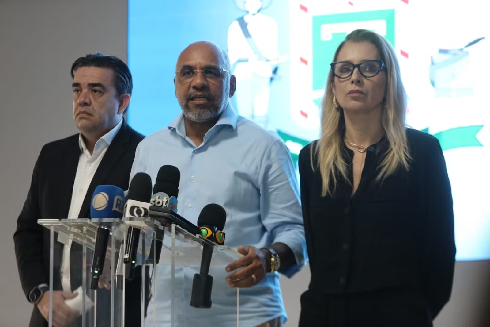 Após secretário de Saúde ser preso, prefeito diz que todos os pagamentos são feitos por ordem cronológica