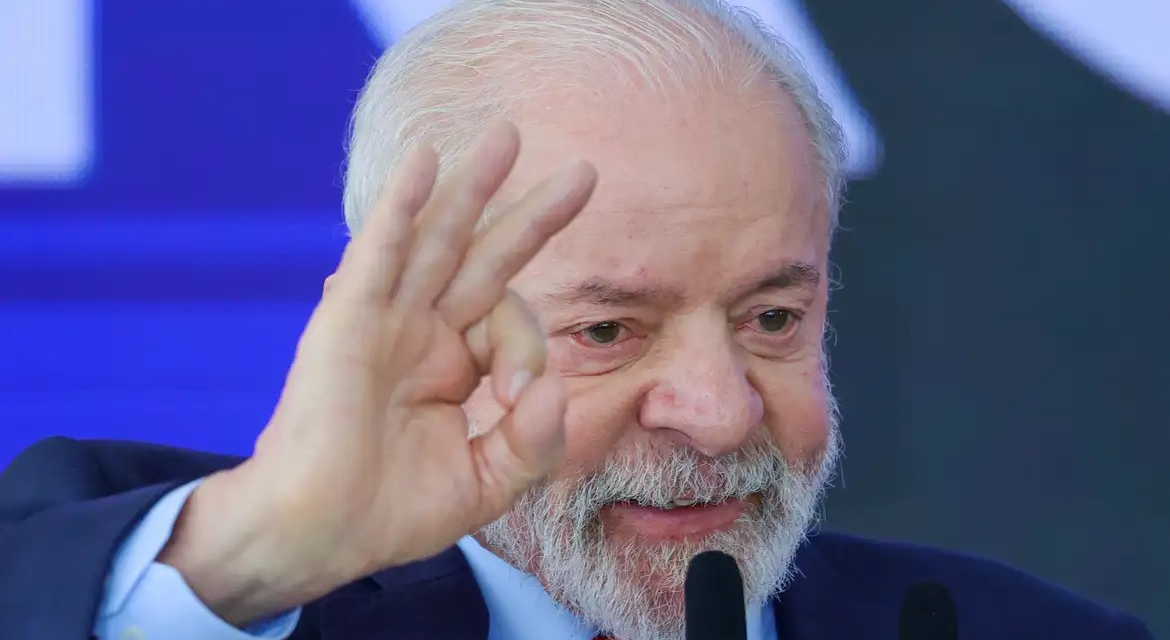 “Estou vivo”, diz Lula sobre plano de assassinato