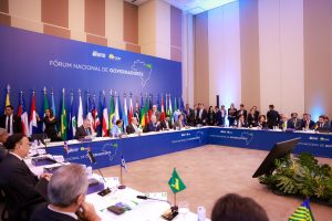 Em Brasília, Caiado apresenta proposta de PEC alternativa para a segurança