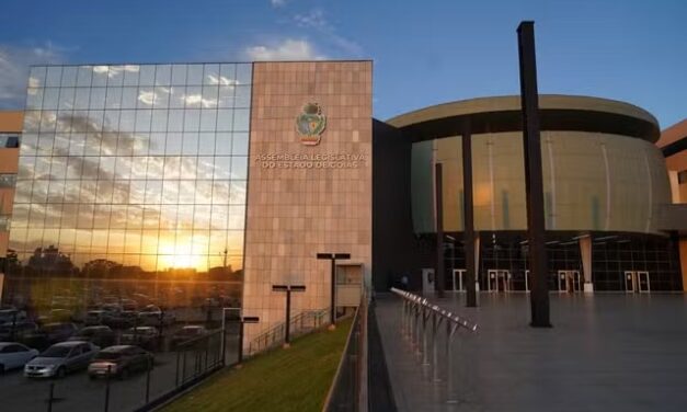 Concurso na Assembleia Legislativa de Goiás oferece salário de até R$ 14 mil