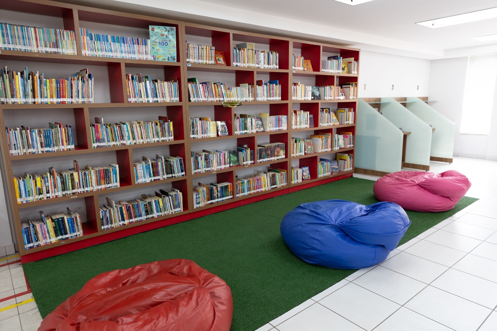 Bibliotecas do Sesc irão sortear kits literários para os leitores Bibliotecas do Sesc irão sortear kits literários para os leitores