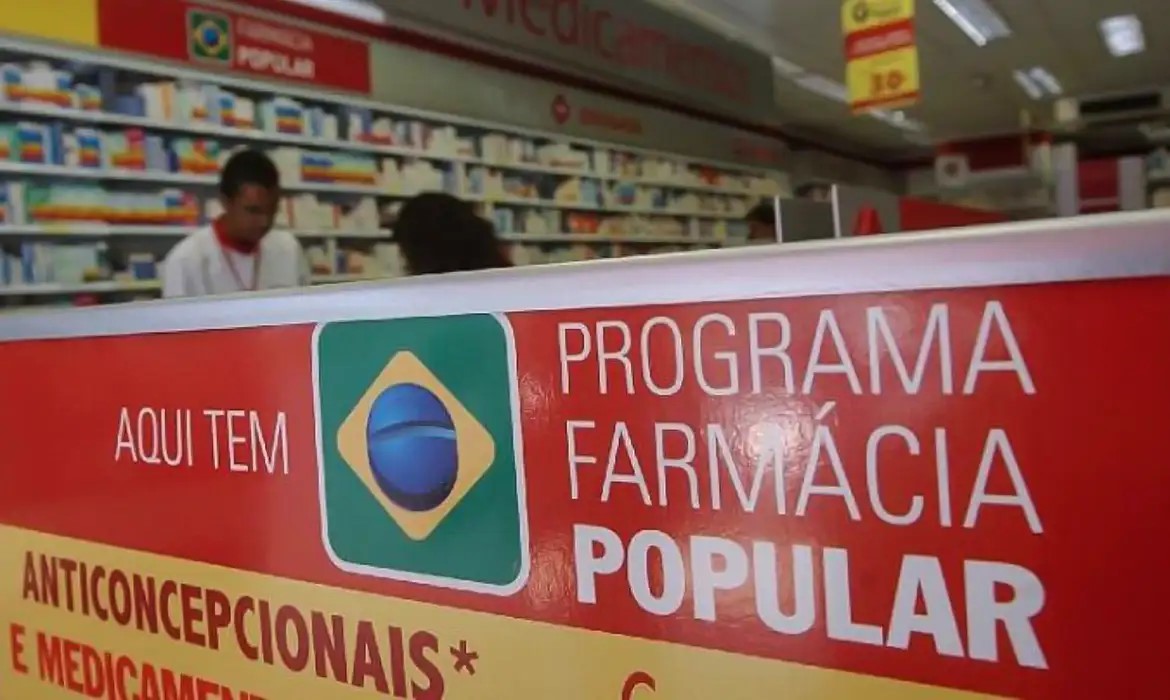 Ministra anuncia gratuidade dos 41 medicamentos no Farmácia Popular Ministra anuncia gratuidade dos 41 medicamentos no Farmácia Popular