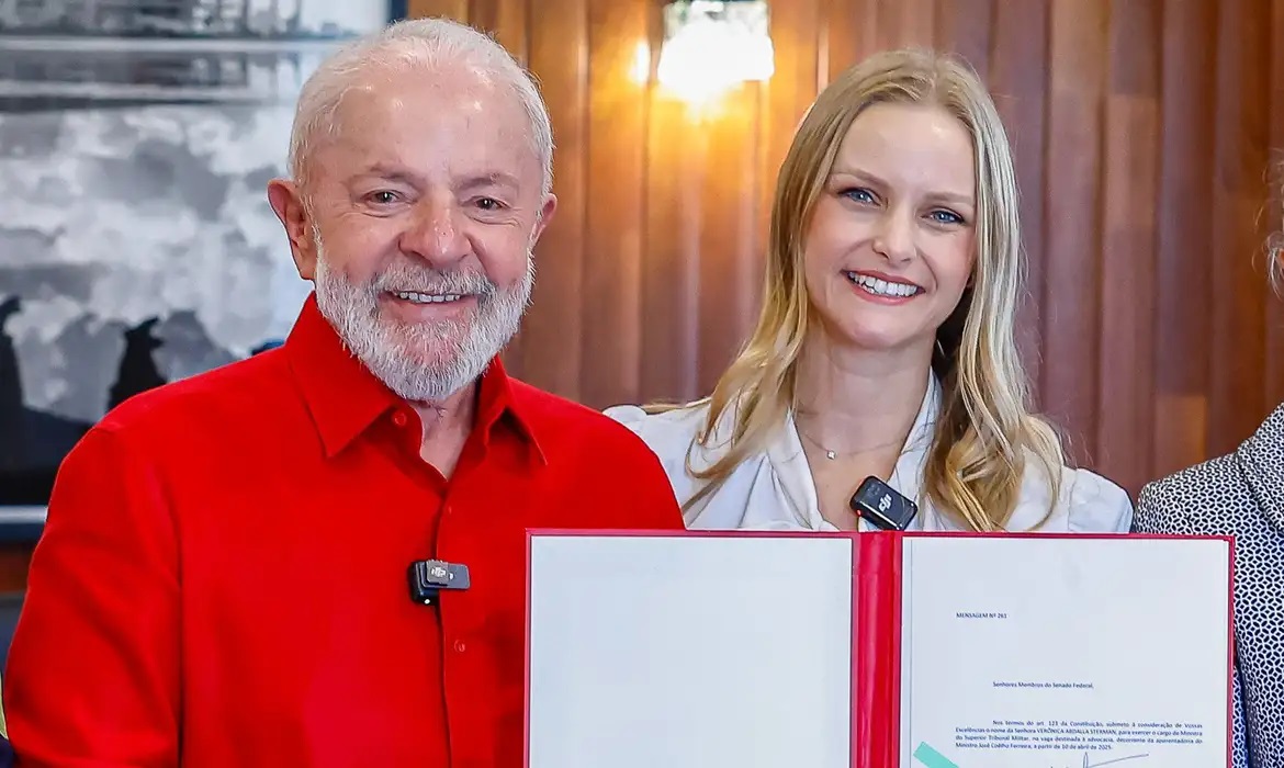 Lula indica Verônica Abdalla para o Superior Tribunal Militar Lula indica Verônica Abdalla para o Superior Tribunal Militar