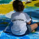 Falta de acesso a creches e escolas impacta mulheres de favelas