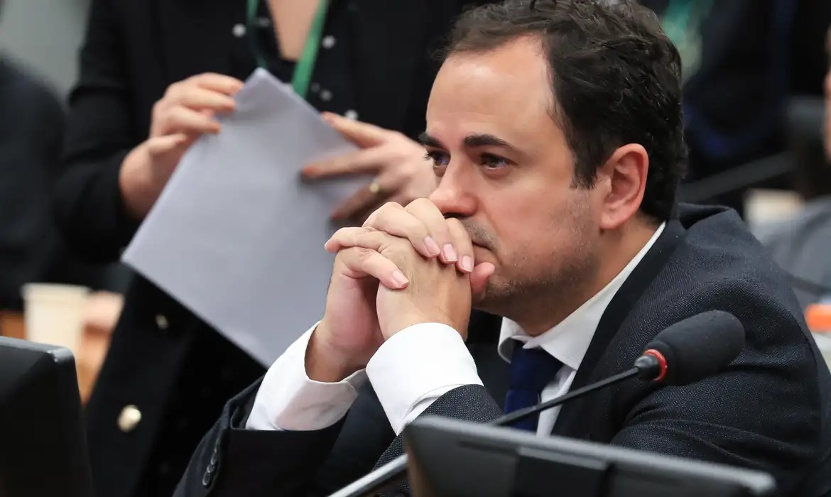 Relator de processo no Conselho de Ética pede cassação de Braga Relator de processo no Conselho de Ética pede cassação de Braga