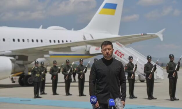 Após ausência de Putin, Zelensky cancela participação em diálogo de paz com Rússia: ‘sentimos o desrespeito russo’