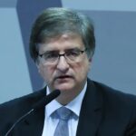 PGR quer investigar atuação de Eduardo Bolsonaro contra autoridades