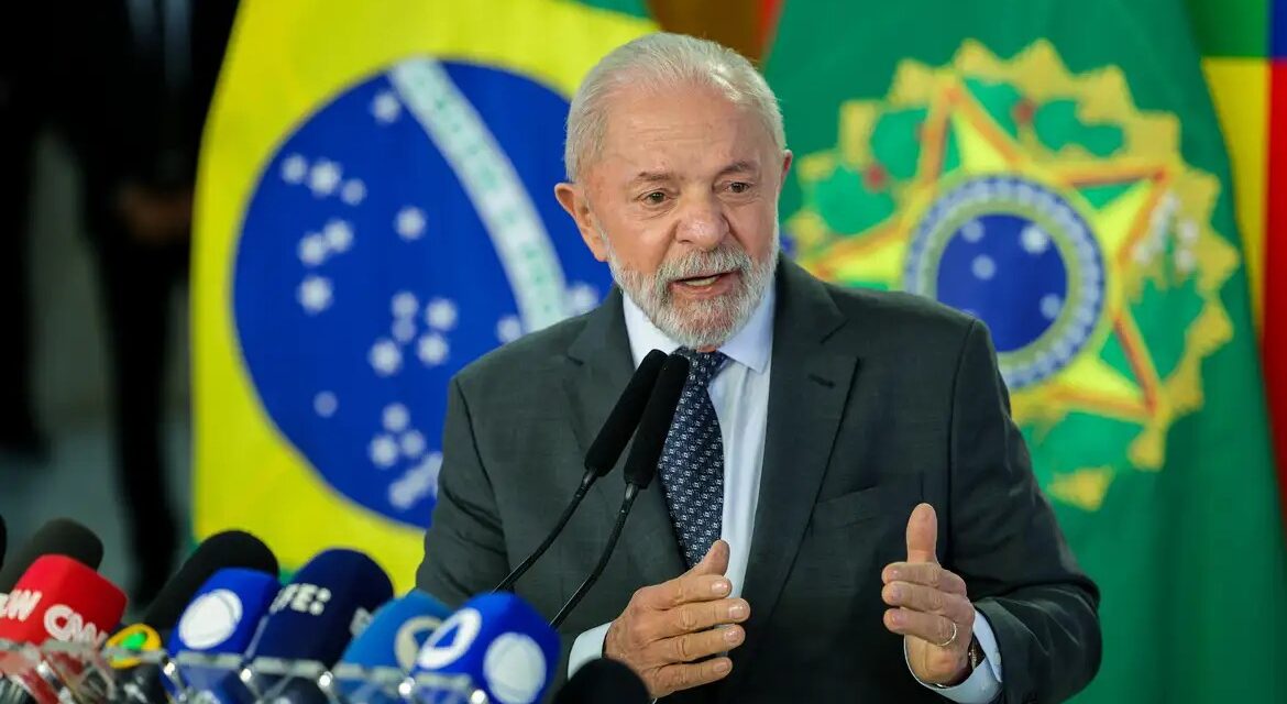 Lula confirma discussão de alternativas para a alta do IOF