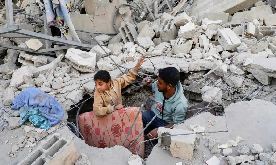 Hamas pede libertação de prisioneiros palestinos para aceitar trégua Hamas pede libertação de prisioneiros palestinos para aceitar trégua