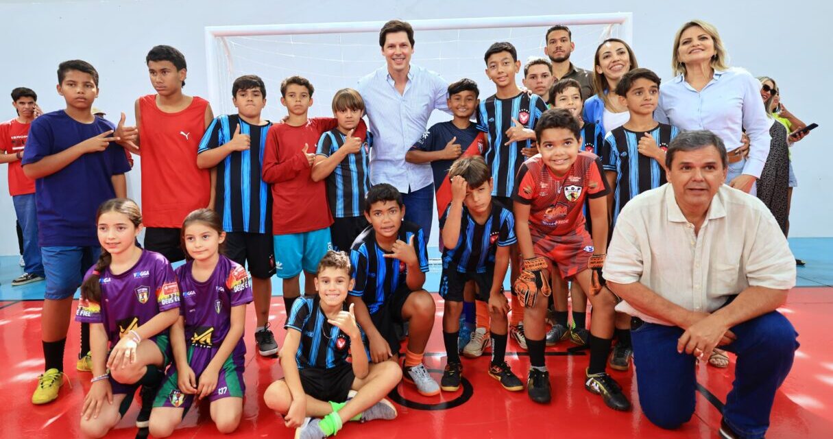 Daniel Vilela entrega reforma do ginásio de esportes de Taquaral