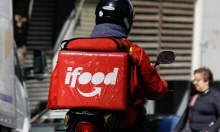 Procon autua Ifood por cobrança indevida de “taxa de serviço”