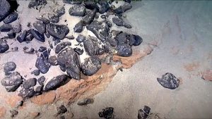 Brasil reivindica ilha submersa no Atlântico do tamanho da Espanha rica em ‘minerais do futuro’