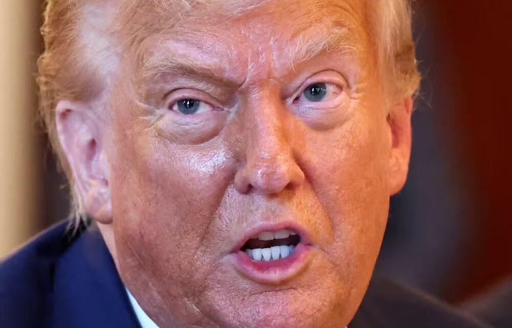 Tarifas de 50%: Trump diz que deve conversar com Lula ‘em algum momento, mas não agora’
