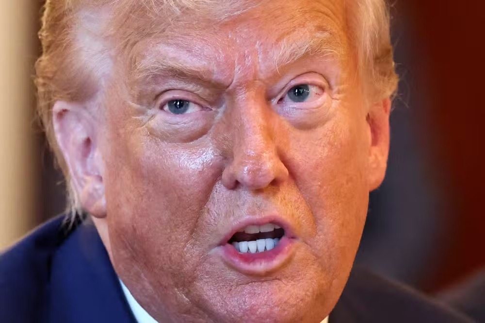 Tarifas de 50%: Trump diz que deve conversar com Lula ‘em algum momento, mas não agora’