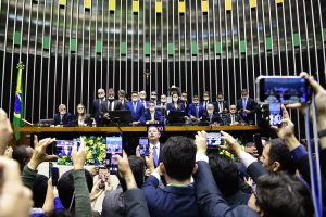 Alcolumbre diz que ocupação das Mesas do Senado e da Câmara é ação arbitrária e pede bom senso