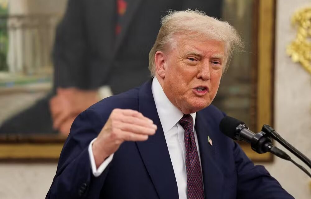 Trump diz que EUA vão impor tarifa de cerca de 100% sobre chips importados ao país