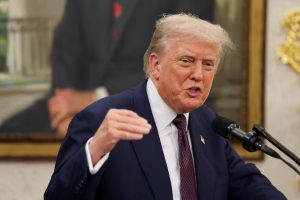 Trump diz que EUA vão impor tarifa de cerca de 100% sobre chips importados ao país