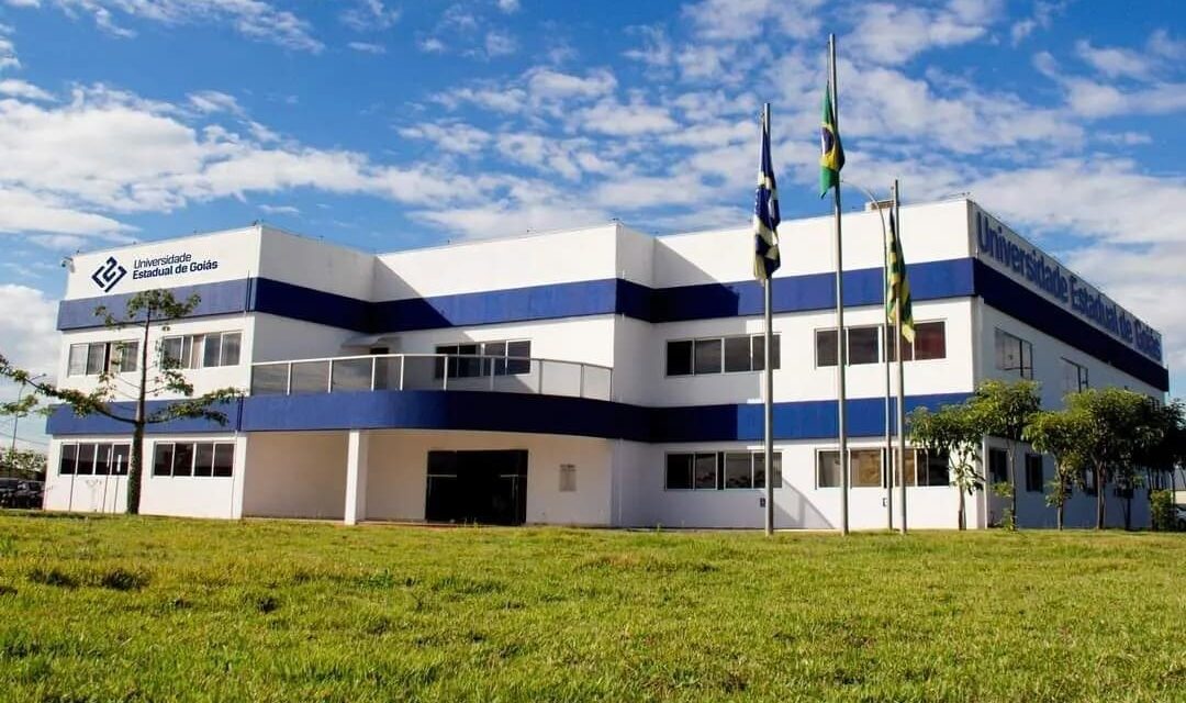 UEG abre seleção para 300 vagas remanescentes do Vestibular 2025/2