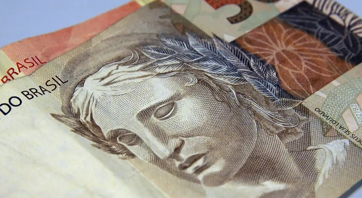 Renda do 0,1% mais rico cresce cinco vezes mais que a média geral