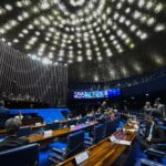 Adultização: Senado aprova projeto para proteger crianças e adolescentes no ambiente digital