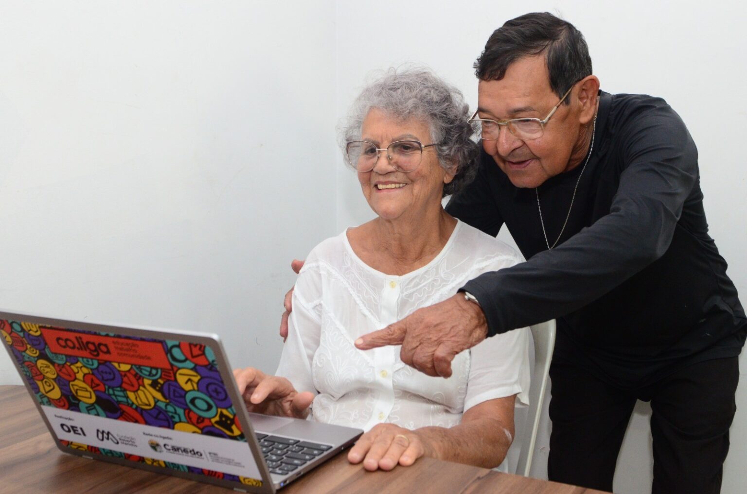 Goiás Social abre 600 vagas para curso gratuito de inclusão digital para idosos em 15 cidades