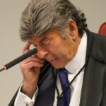 Trama golpista: Fux vota para absolver Bolsonaro de todos os cinco crimes da acusação