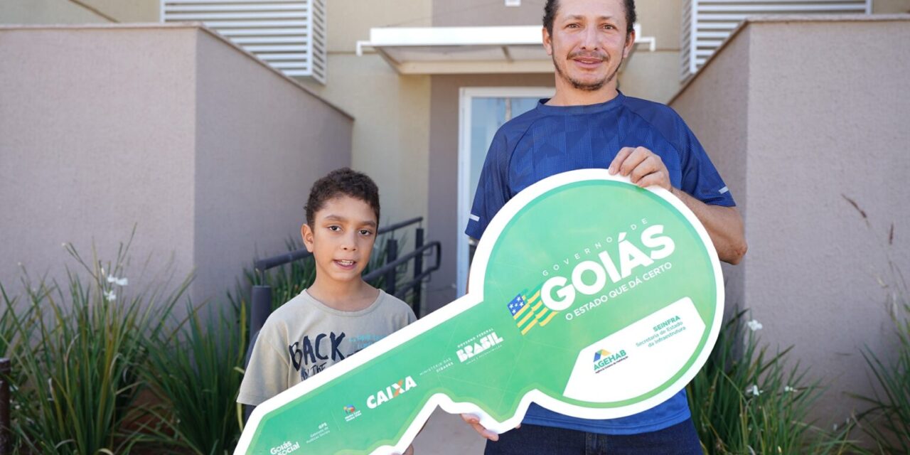 Estado entrega 240 apartamentos no Residencial Íris Rezende
