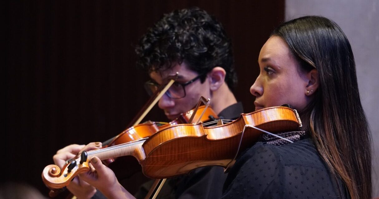 Sinfônica Pedro Ludovico Teixeira e coros de Goiás realizam concerto gratuito