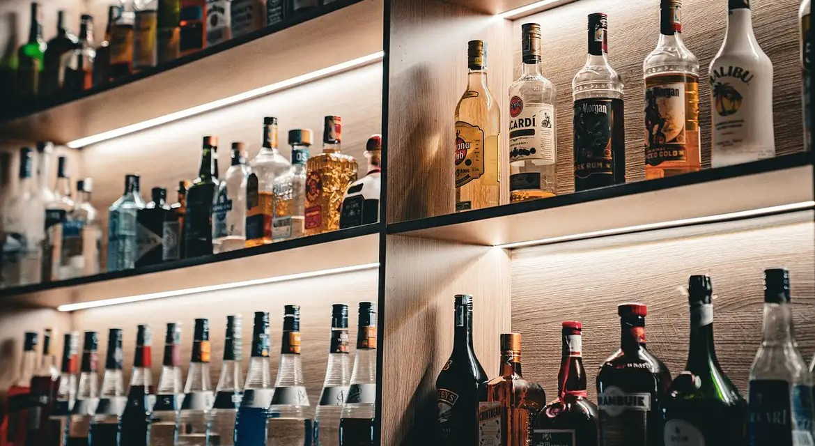 Câmara aprova urgência para crime hediondo de falsificação de bebidas