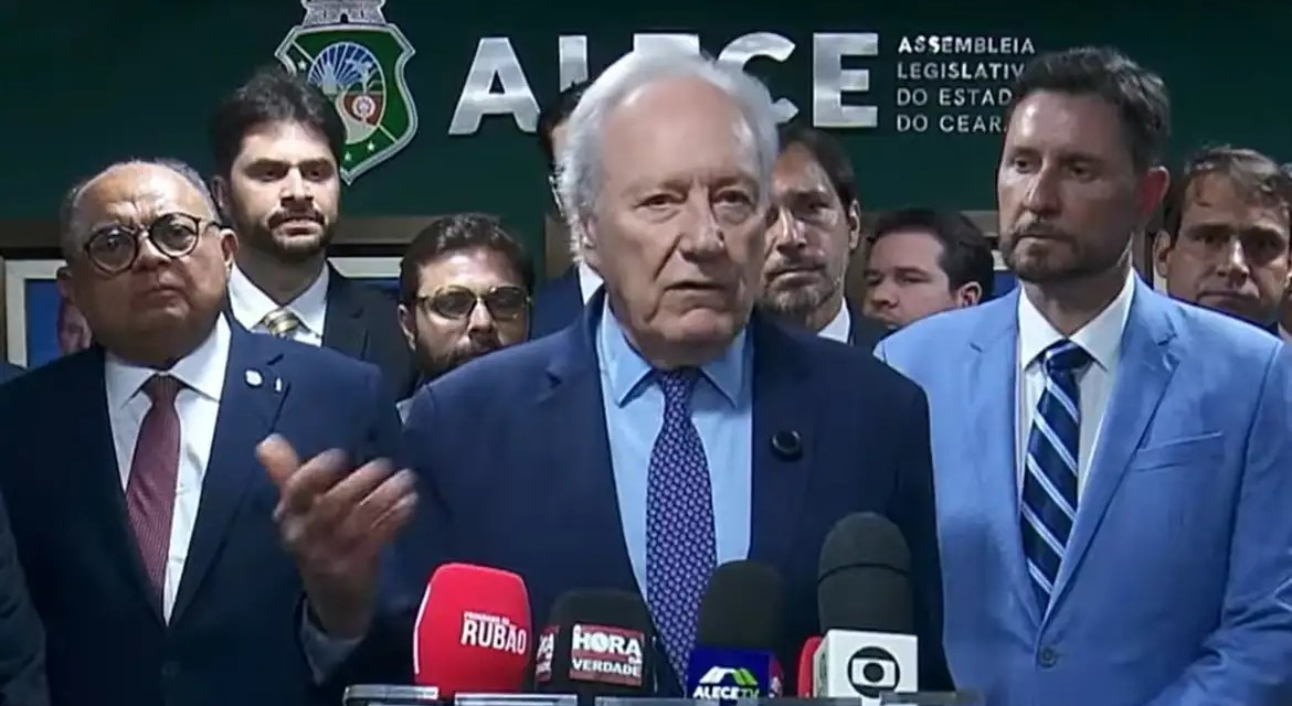 Lewandowski diz que não recebeu pedido de apoio à operação no Rio