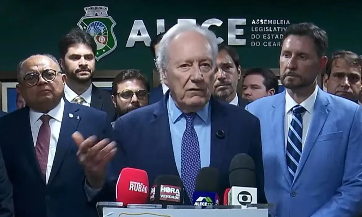 Lewandowski diz que não recebeu pedido de apoio à operação no Rio