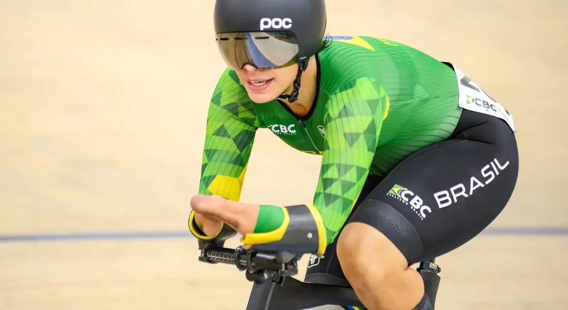 Sabrina Custódia volta a brilhar no Mundial de ciclismo de pista