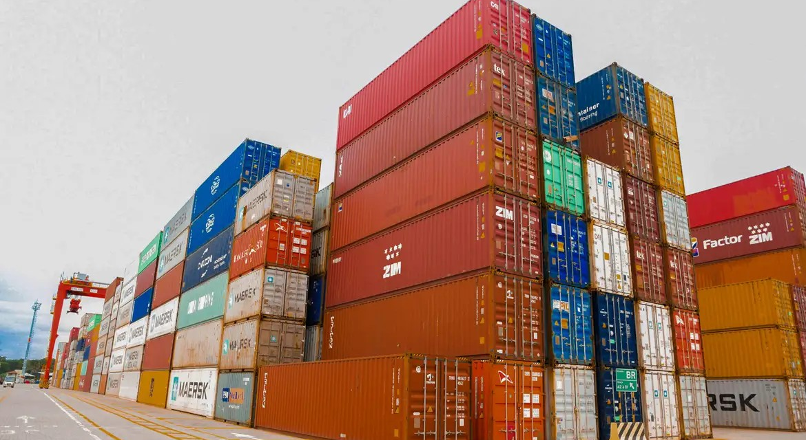 Pequenos negócios podem pedir devolução de tributos sobre exportações
