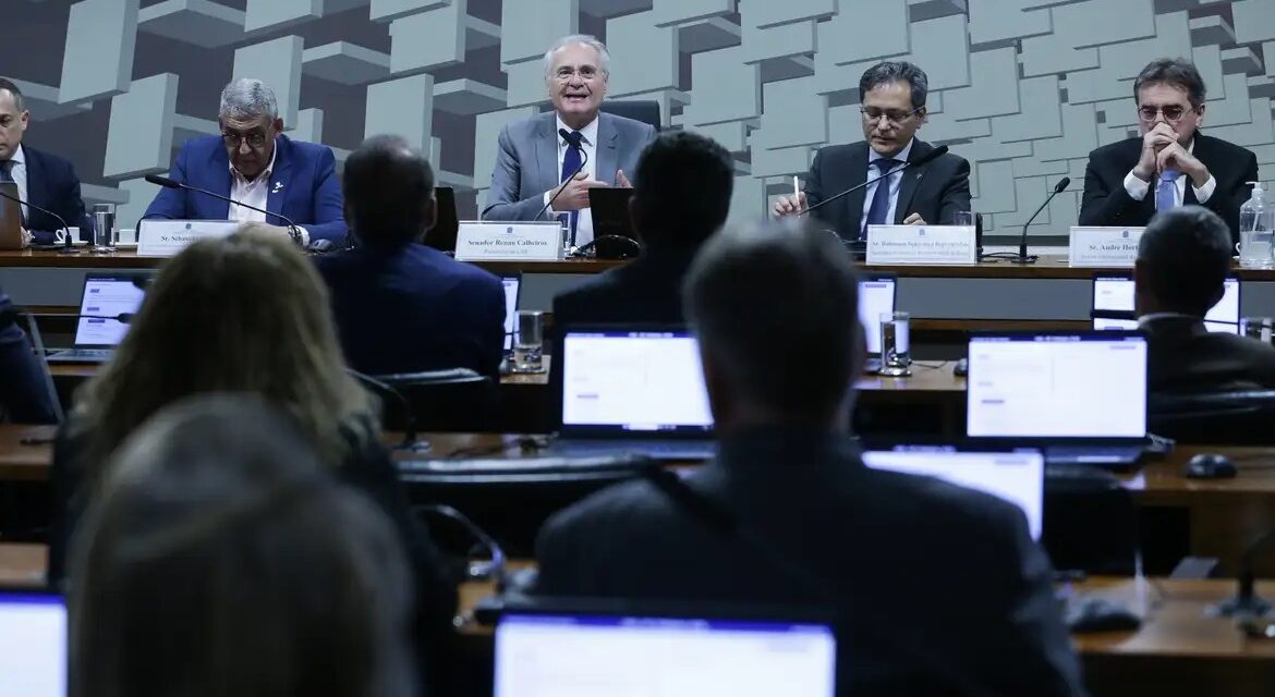 Comissão do Senado aprova isenção do IR para quem ganha até RS 5 mil