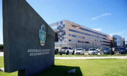 Concurso da Assembleia Legislativa de Goiás com salário de até R$ 10 mil abre inscrições